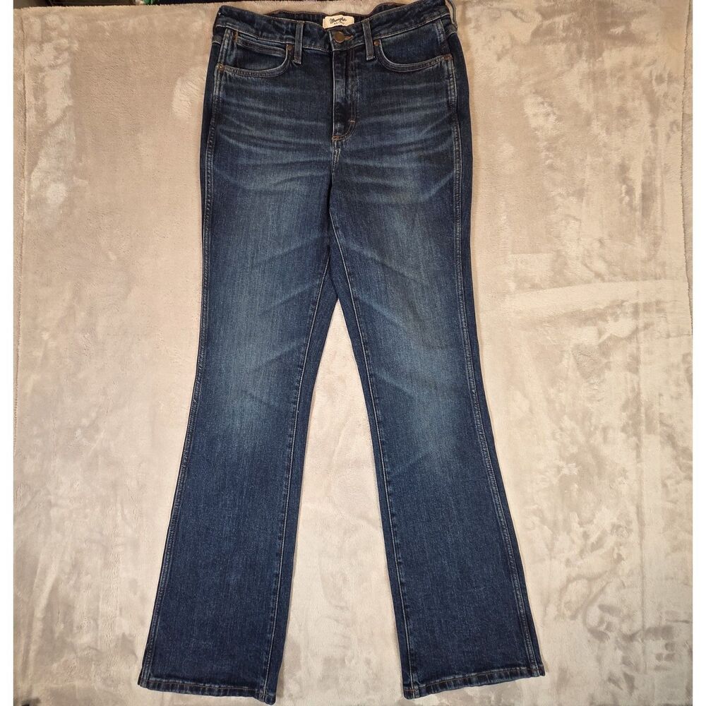 Wrangler Retro Women's Bailey High Rise Bootcut Jean 30x34 Isla Dark Wash NWOT